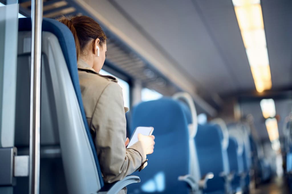Qué pasa si un empleado rechaza un viaje de trabajo